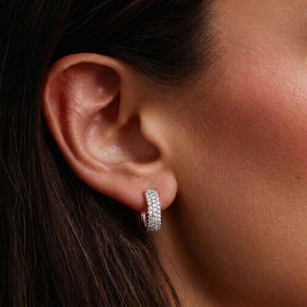 Серьги из серебра с фианитами
