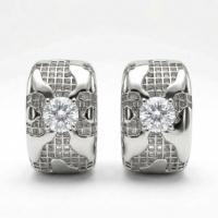 Серьги из серебра с фианитами